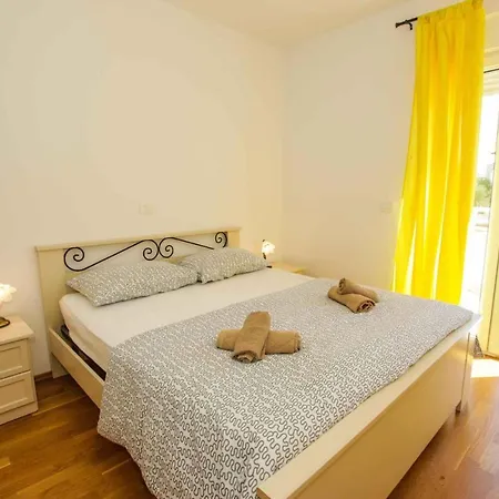 Holiday Homes In Novigrad/istrien 36225 Holiday home Novigrad (Istria)